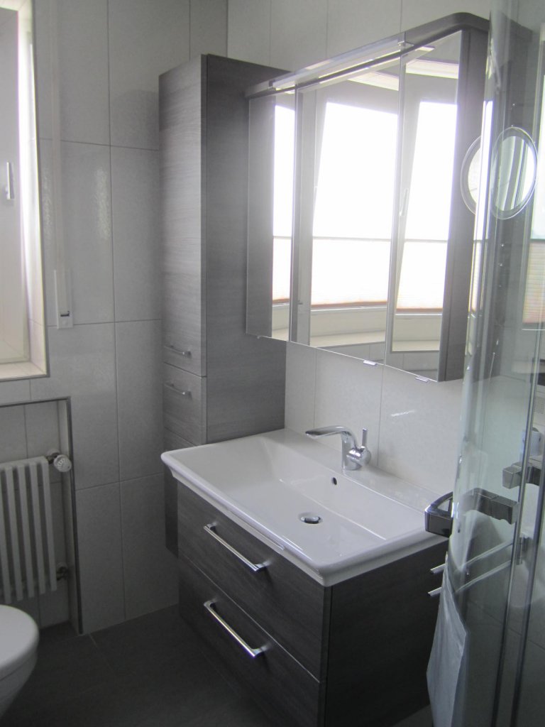 Bad mit Ornament - Artur Herrmann GmbH - Baudienstleistungen